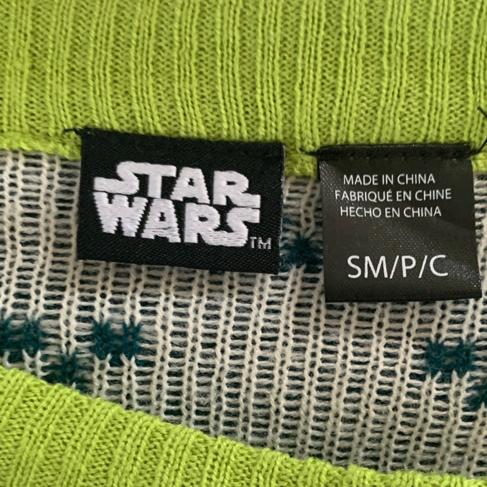 Star Wars Men’s  Crewneck  Sweater Size S Graphic Pullover Casual Cozy Top - Picture 2 of 6